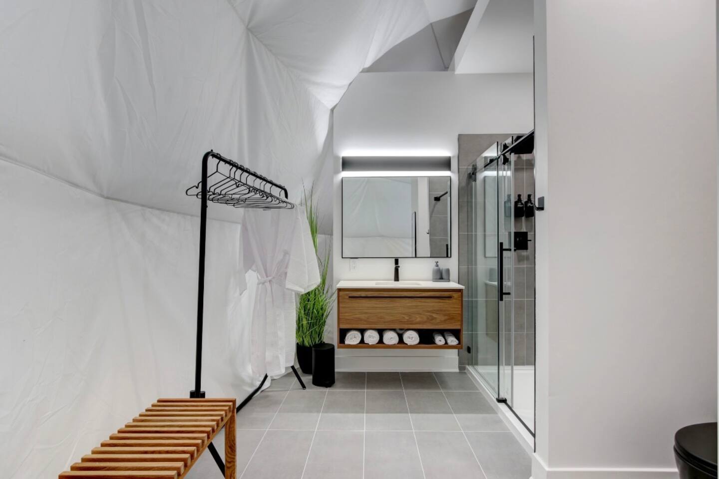 Luxury Glamping Dome “Luna” in Countryside /HotTub