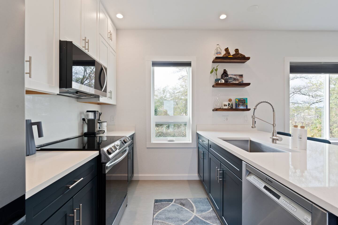 Downtown Ascent - Sky Hot Tub 3BR