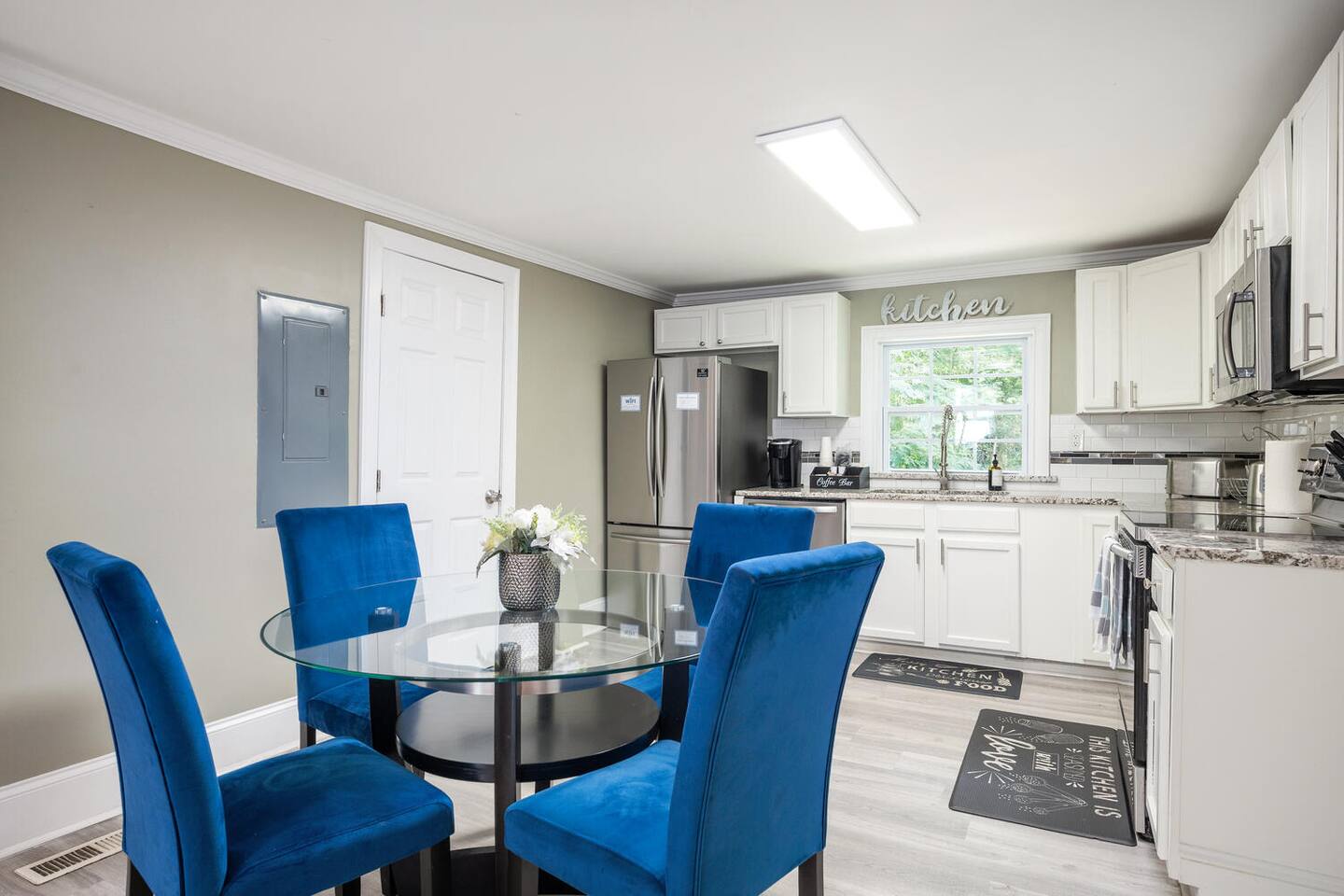 Charming 4BD/2bA in NW ATL - 15 mins to Airport