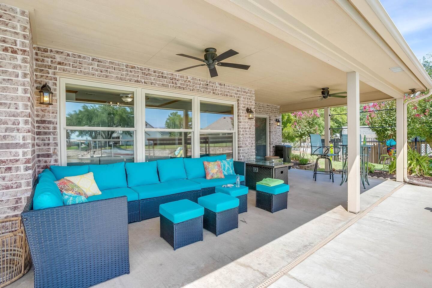 Granbury Lakeside Home| Pool, Gameroom, Fire Table