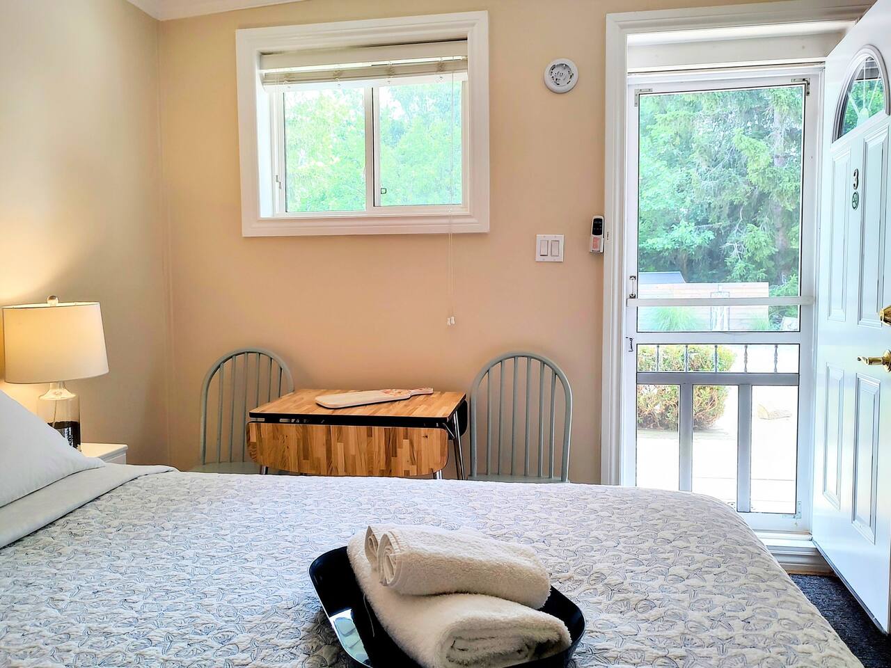 Couples beach getaway sleeps 2