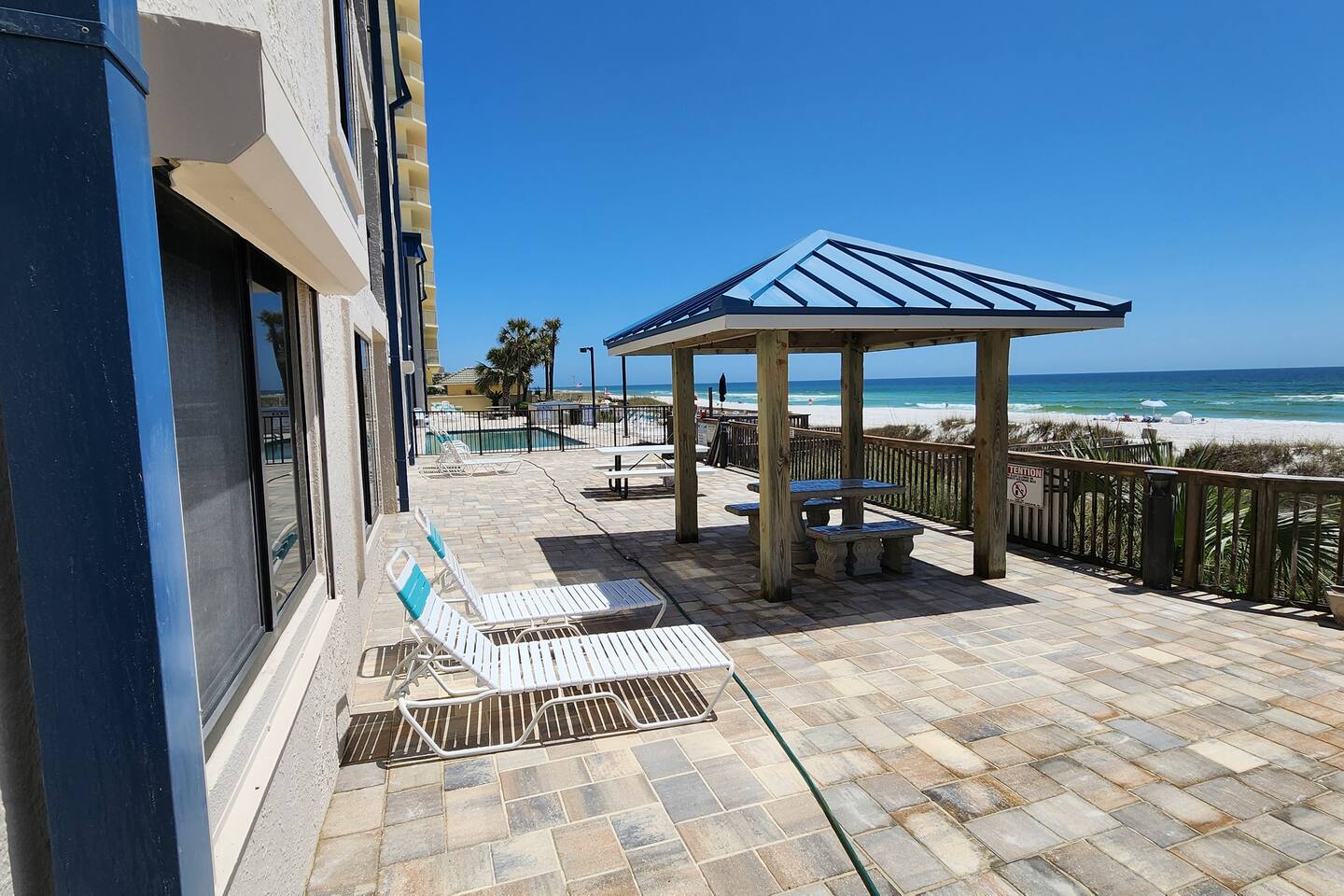 Whispering Seas 108- Oceanfront 2Br/2Bath with pool access. Ground floor with beach view- Sleeps 8.