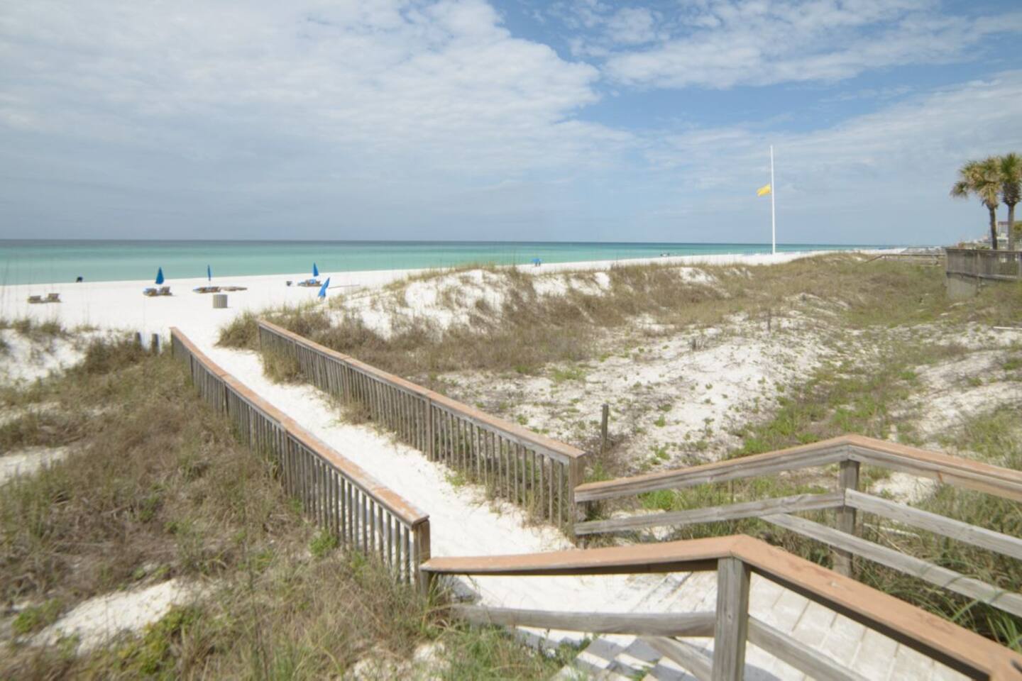 Whispering Seas 107- Oceanfront 2Br/2Bath with pool access.  Ground floor with beach view-  Sleeps 8.