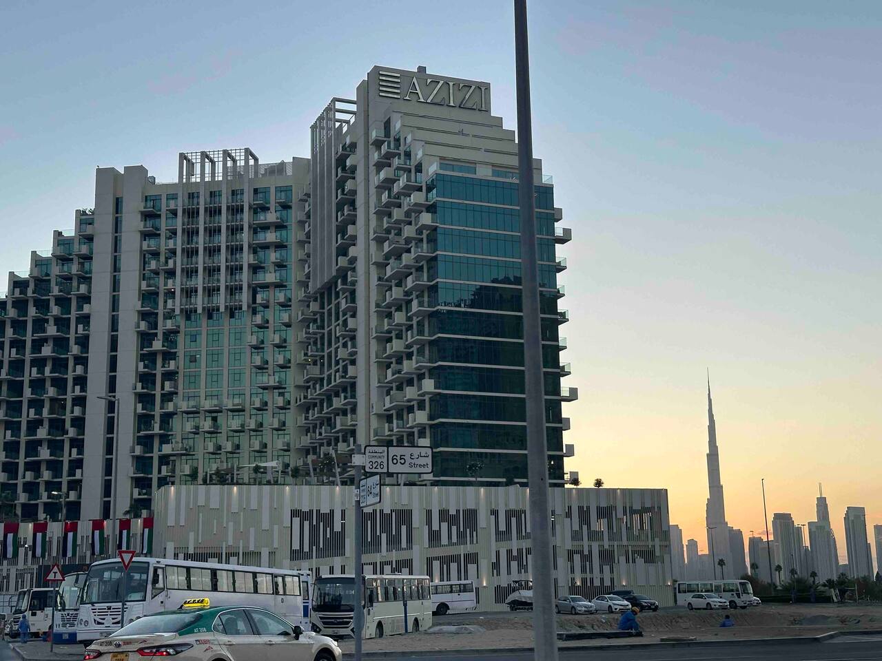 AshriHH Modern Studio in Azizi Farhad Al Jaddaf Area