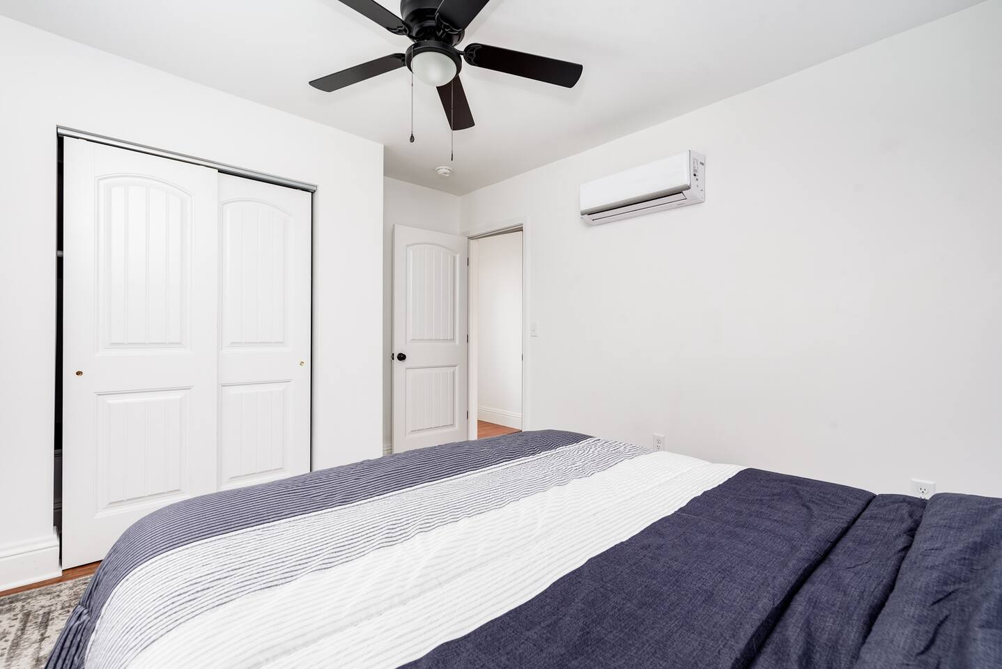 The Hill/Dogtown Stylish Retreat