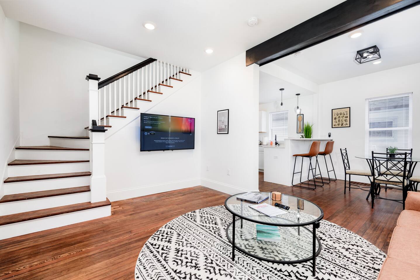 The Hill/Dogtown Stylish Retreat — St. Louis — vacation rental