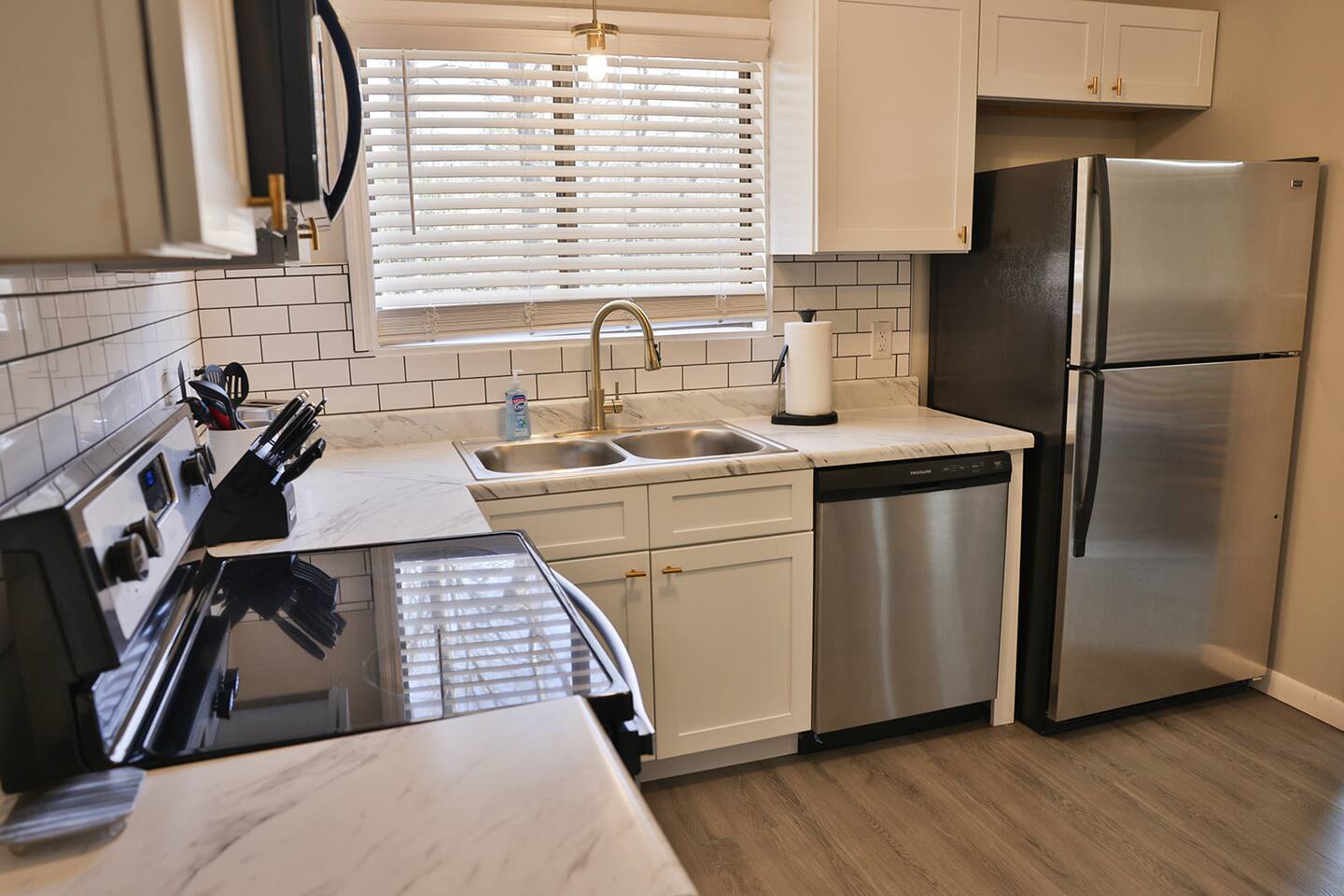 Gorgeous stepless rancher w/Gameroom