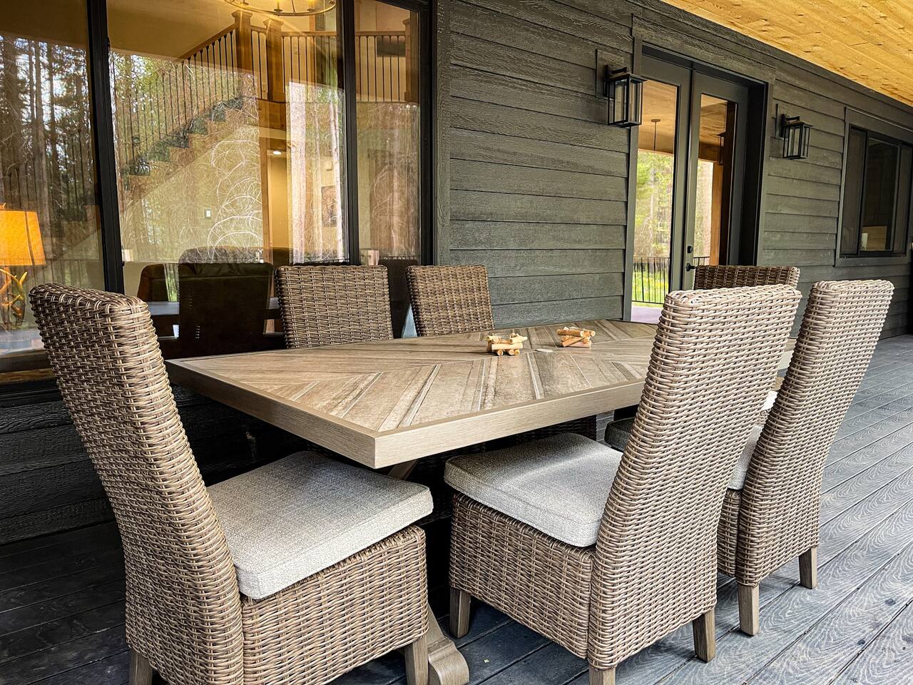 Bison Run Lodge on Bill’s Island