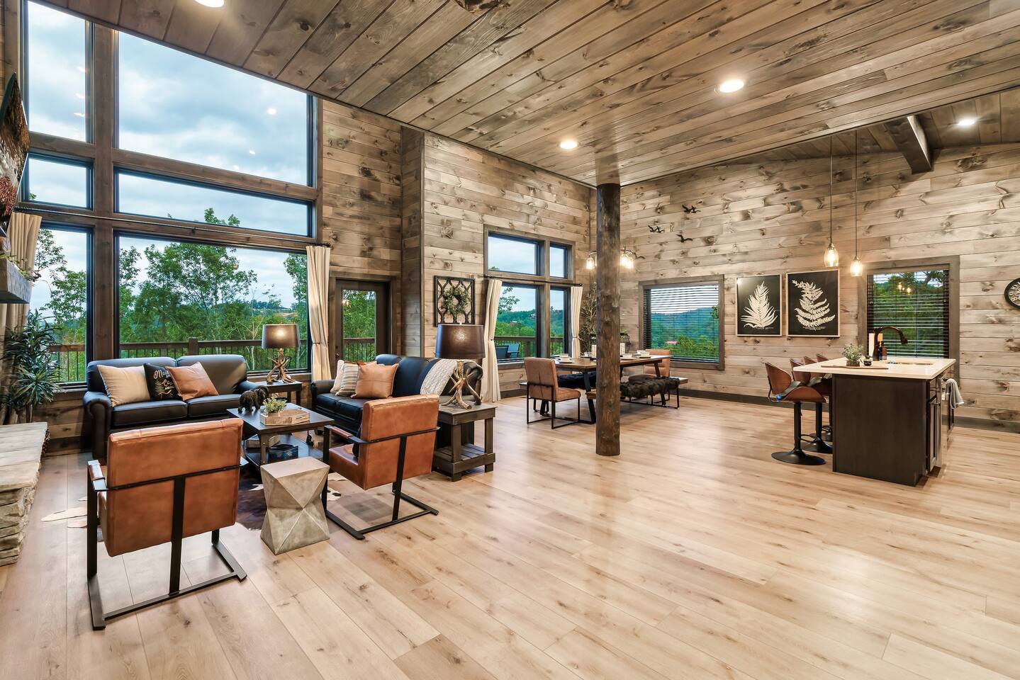 Summit at Cove Mountain | Indoor Pool + Views