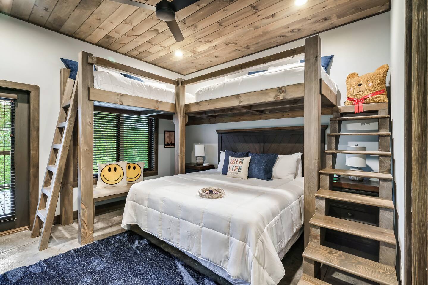 Summit at Cove Mountain | Indoor Pool + Views