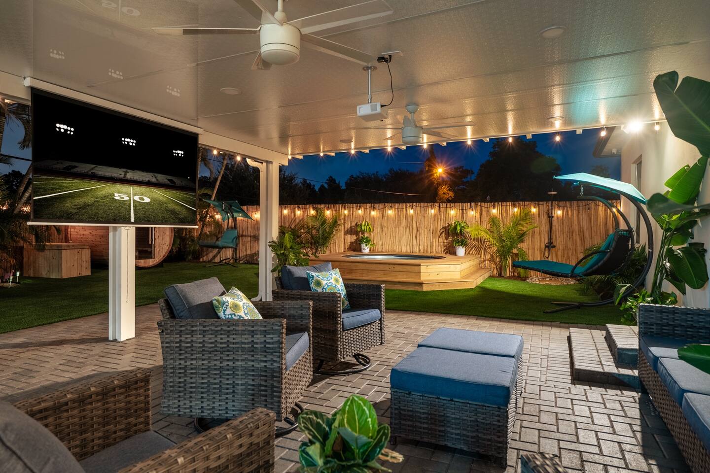 FIFA! Bio-Hackers! Pool, Sauna, ColdPlunge, HotTub