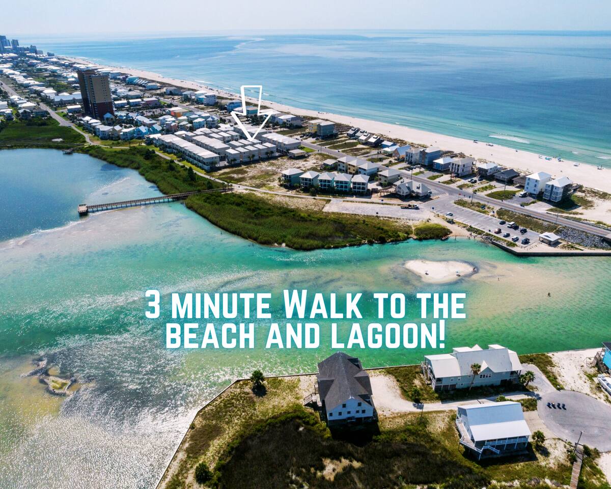 "A Beachin' Good Time" | Steps To Beach*Gulf Views*Pool*Lagoon*Fishing Pier*4BR*Sleeps 12*West Side Cottages