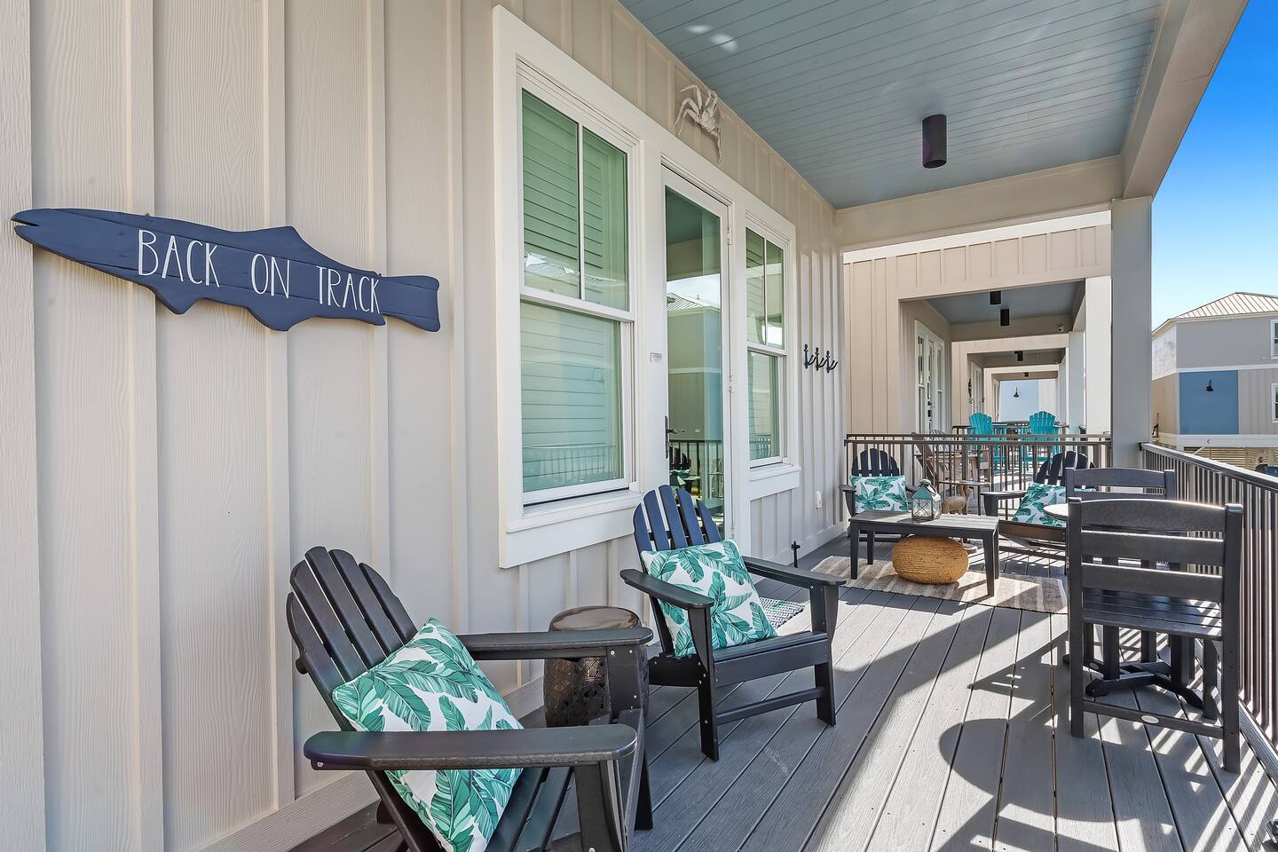 “Back On Track”| Steps To Beach & Lagoon, Pool, West Side Cottages
