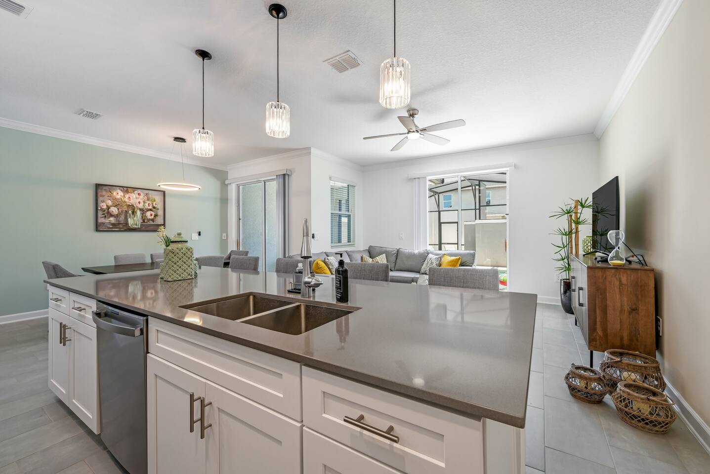 Storey Lake DREAM POOL HOME-Walk to FREE WaterPark