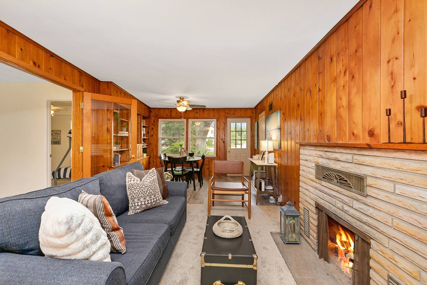 HOT TUB - Grand Haven/Spring Lake Waterfront Home