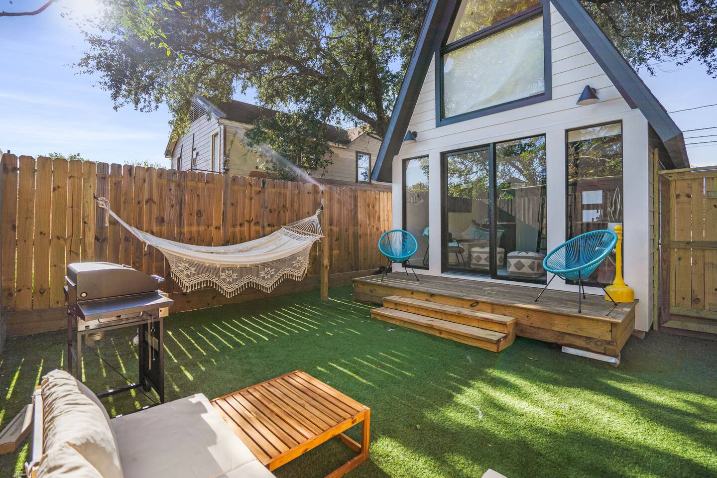 Unique A-frame Tiny House in Houston Central