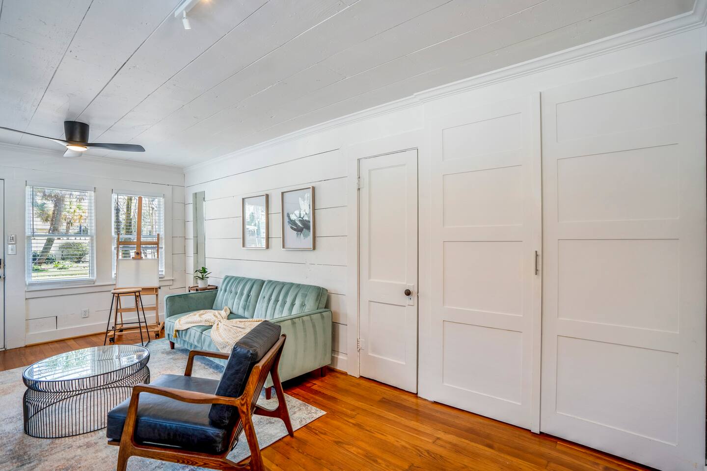 Historic Heights Artist Bungalow #1