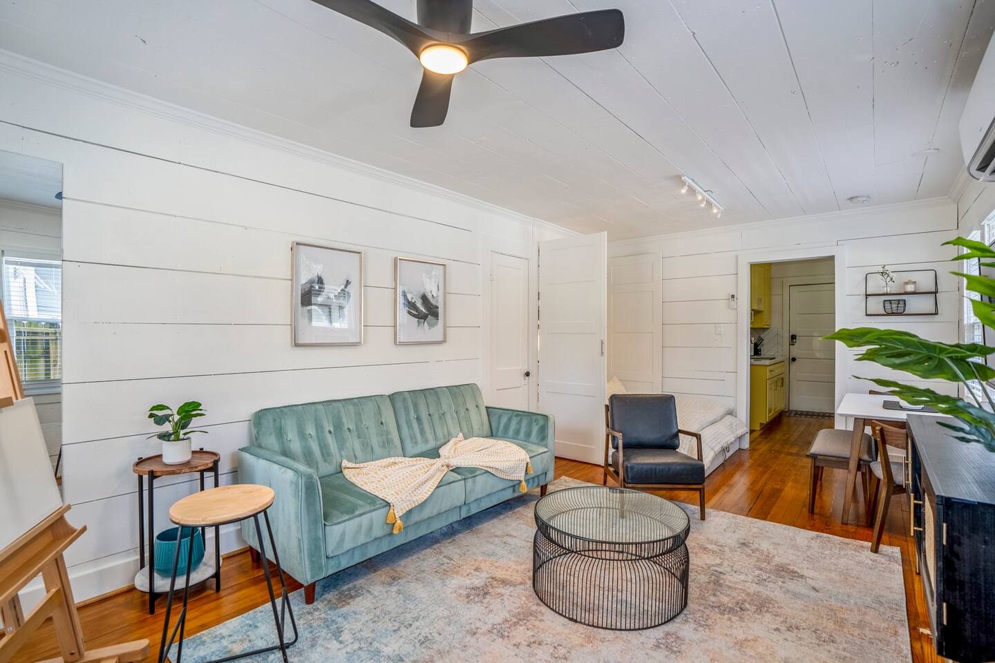 Historic Heights Artist Bungalow #1