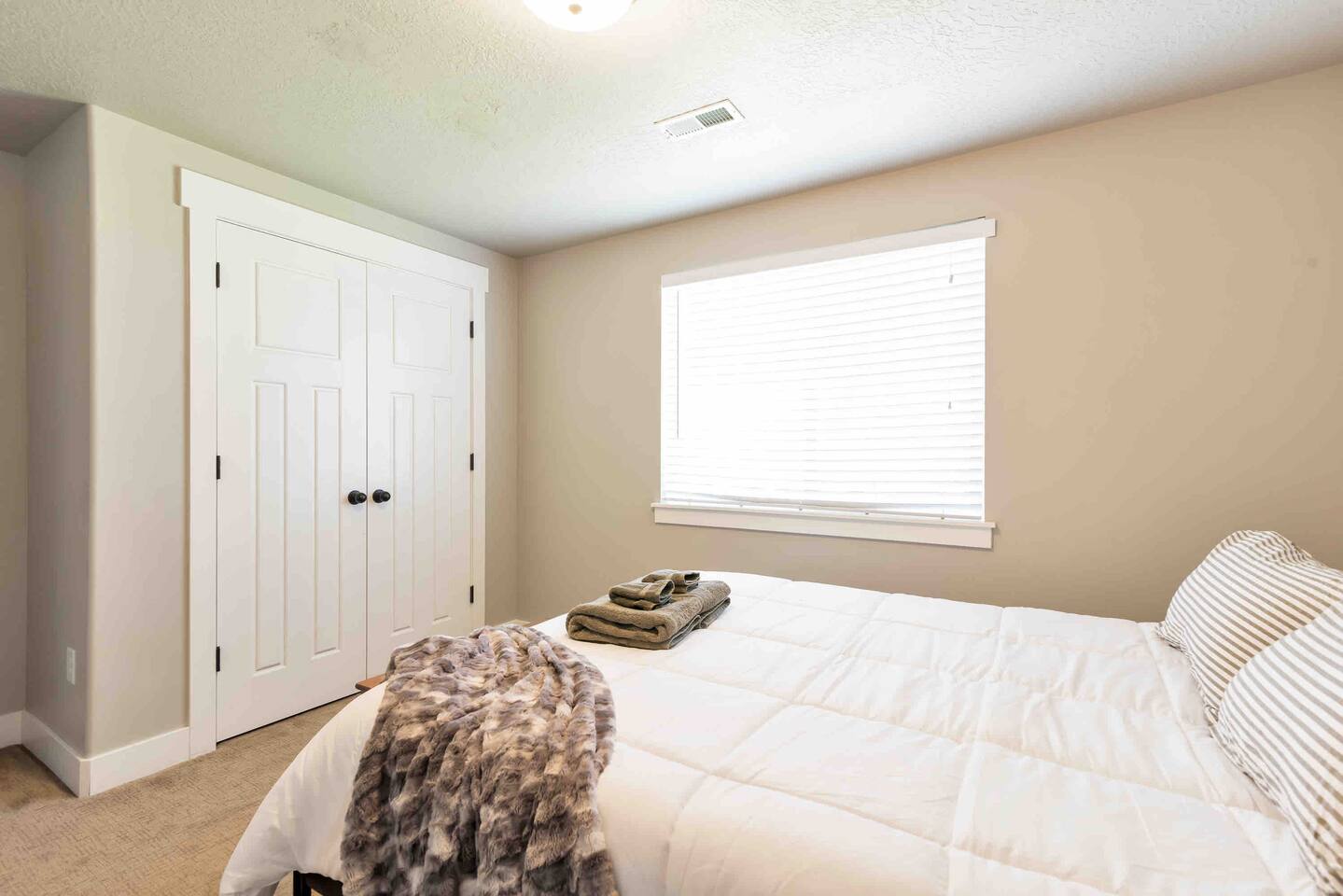 Sleepy Ridge Apt in Vineyard/Orem (Sleeps 6)