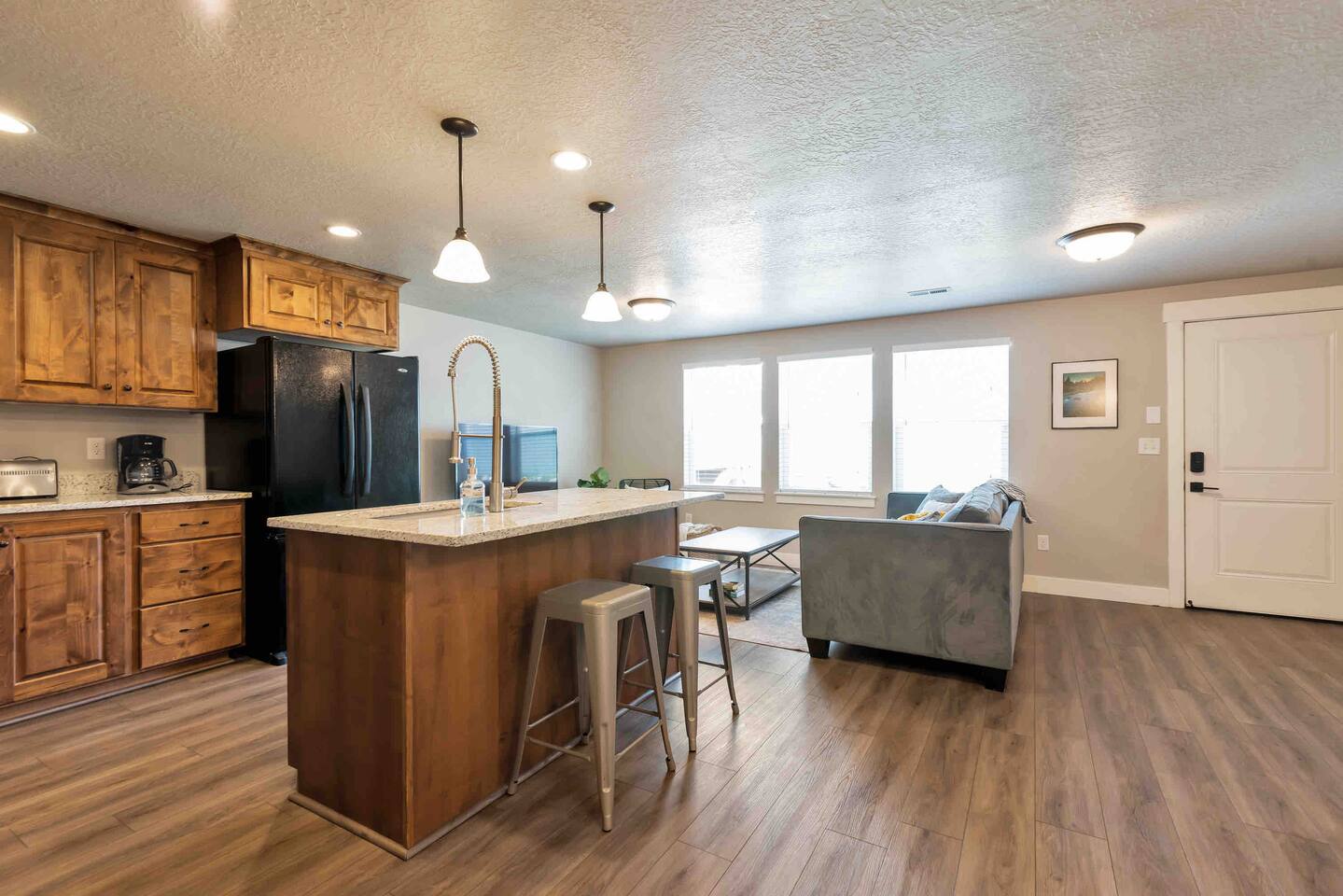 Sleepy Ridge Apt in Vineyard/Orem (Sleeps 6)