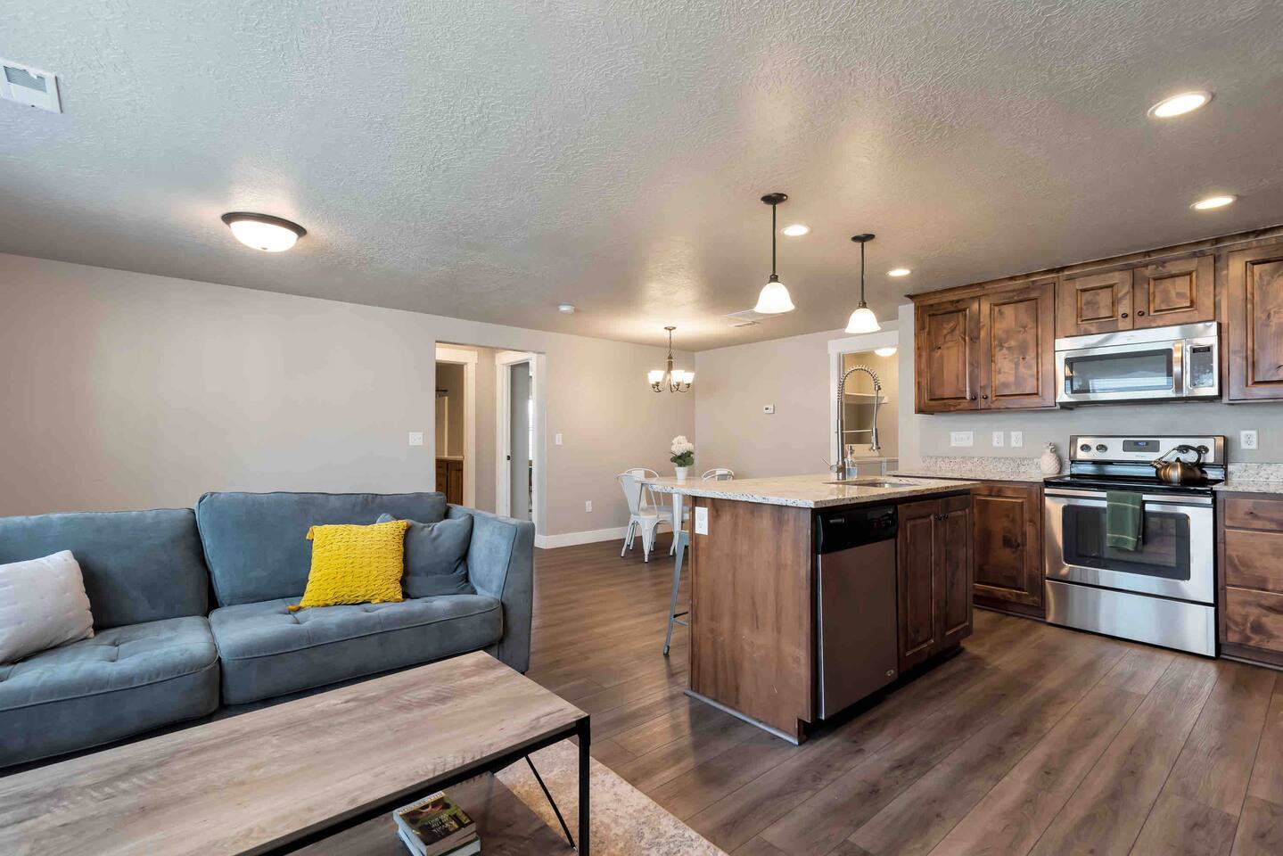 Sleepy Ridge Apt in Vineyard/Orem (Sleeps 6) — Orem — vacation rental