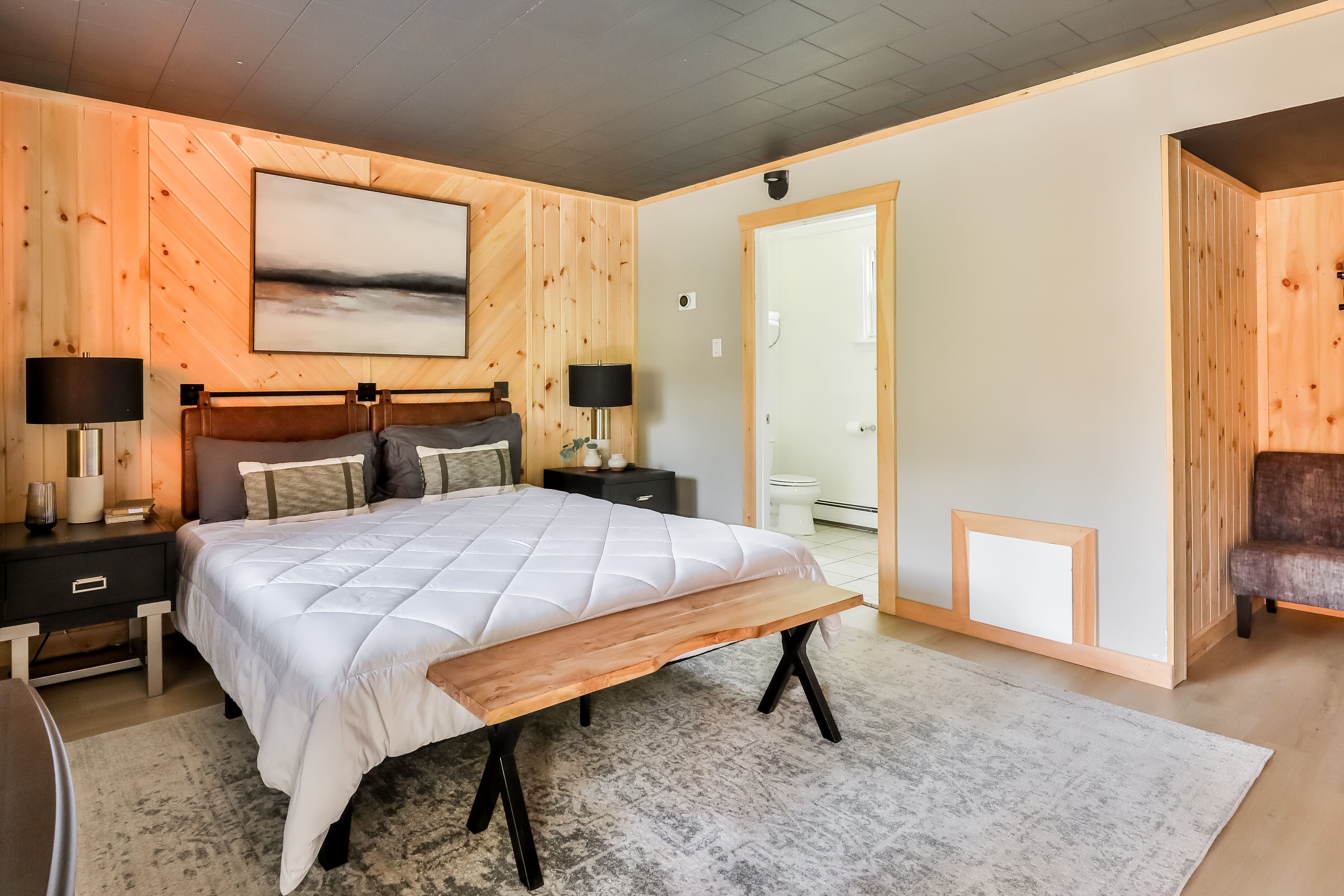 Perfect Lodge /w Gameroom Center of Hunter MT 1 — Hunter — vacation rental