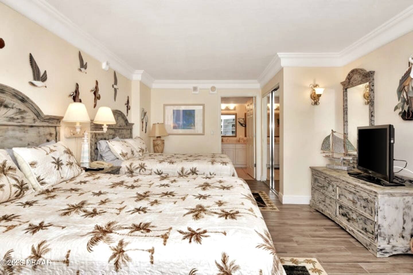 Oceanside Oasis w/full kitchen