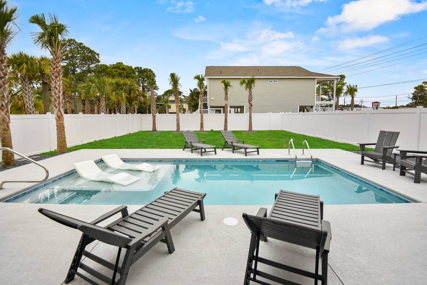 New Home | Private Heated Pool | Golf Cart