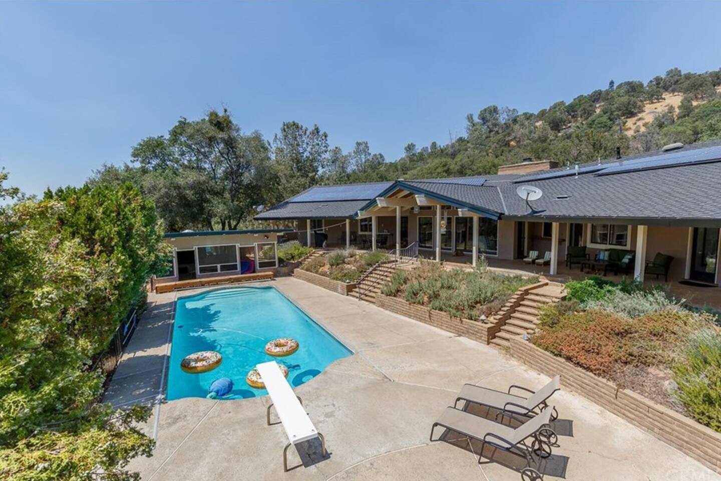 NEW Rustic Mountain Retreat - 30 mi. from Yosemite