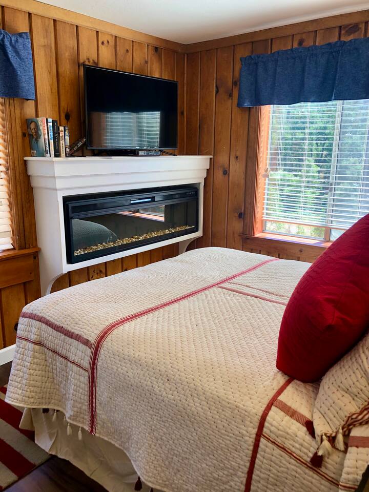 Midpines Cozy Cabin - 24mi Yosemite, 8mi Mariposa