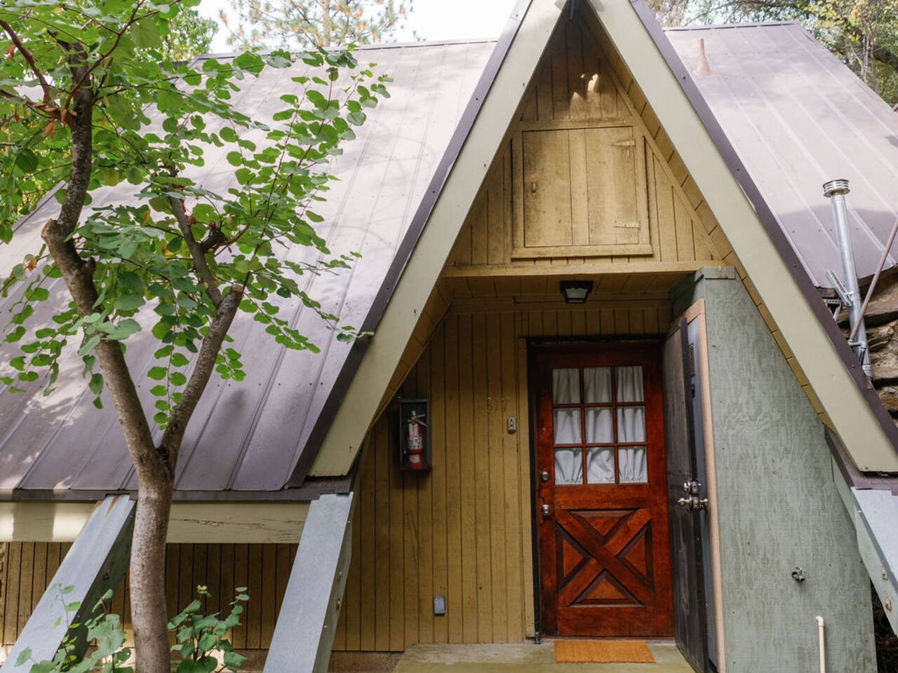 Yosemite A-Frame Cabin – 10 Miles from Park Gate