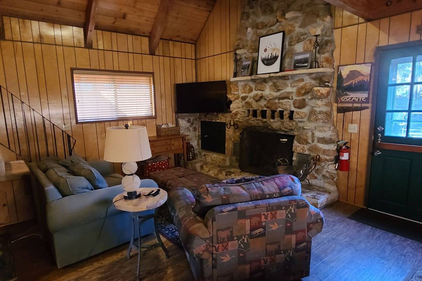 Lakeview Lodge, bookable boat slip! - Holiday Home