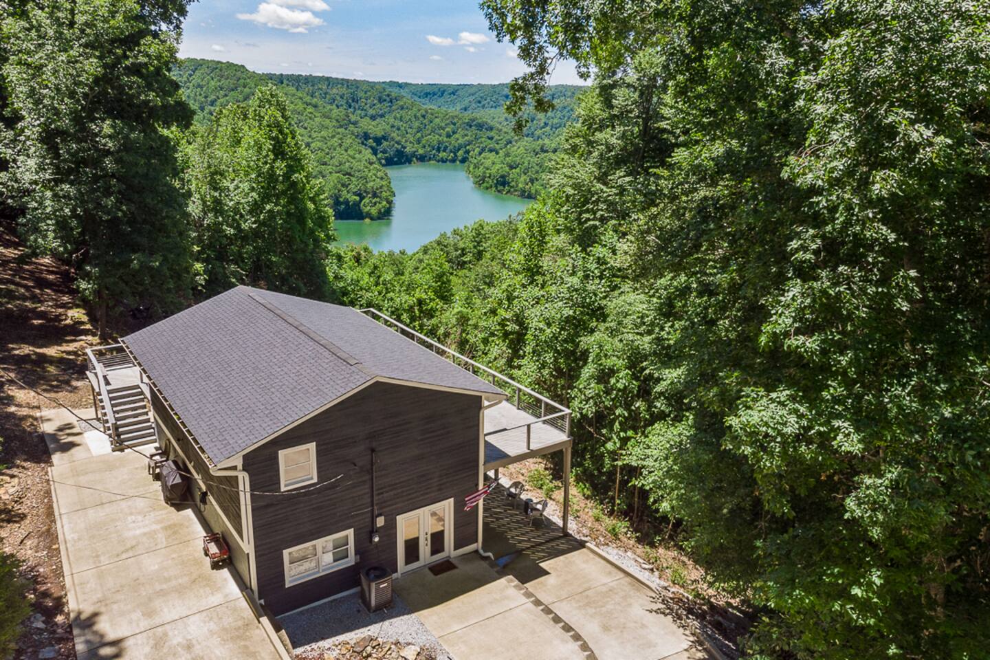 Blue Haven on Center Hill Lake