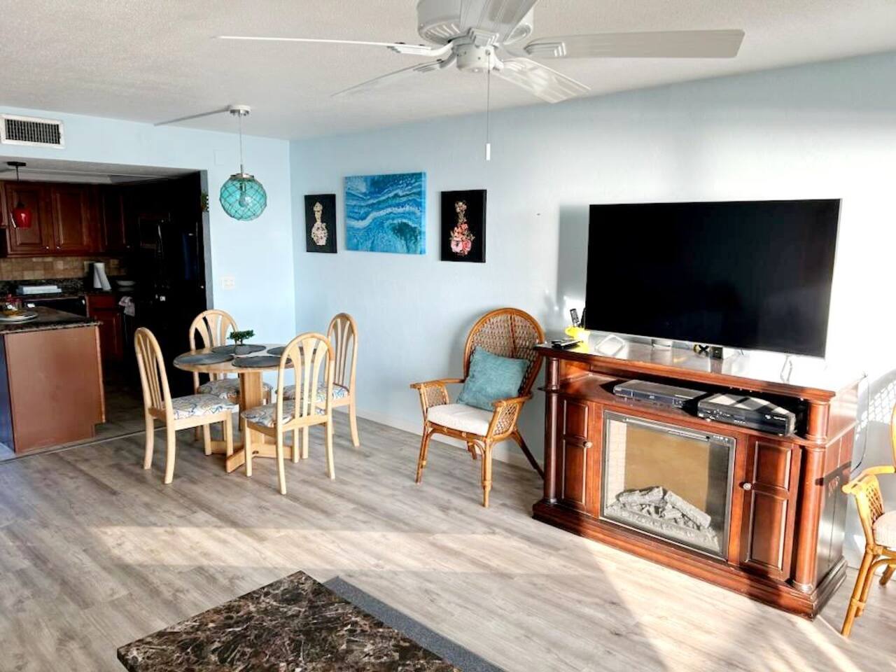 2 bdrm Ormond Beachside Luxury Townhouse w/pool
