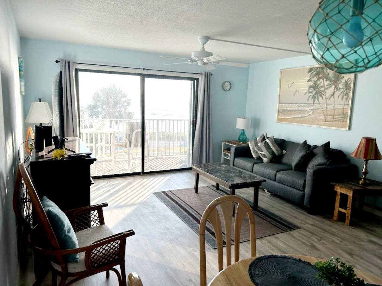 2 bdrm Ormond Beachside Luxury Townhouse w/pool