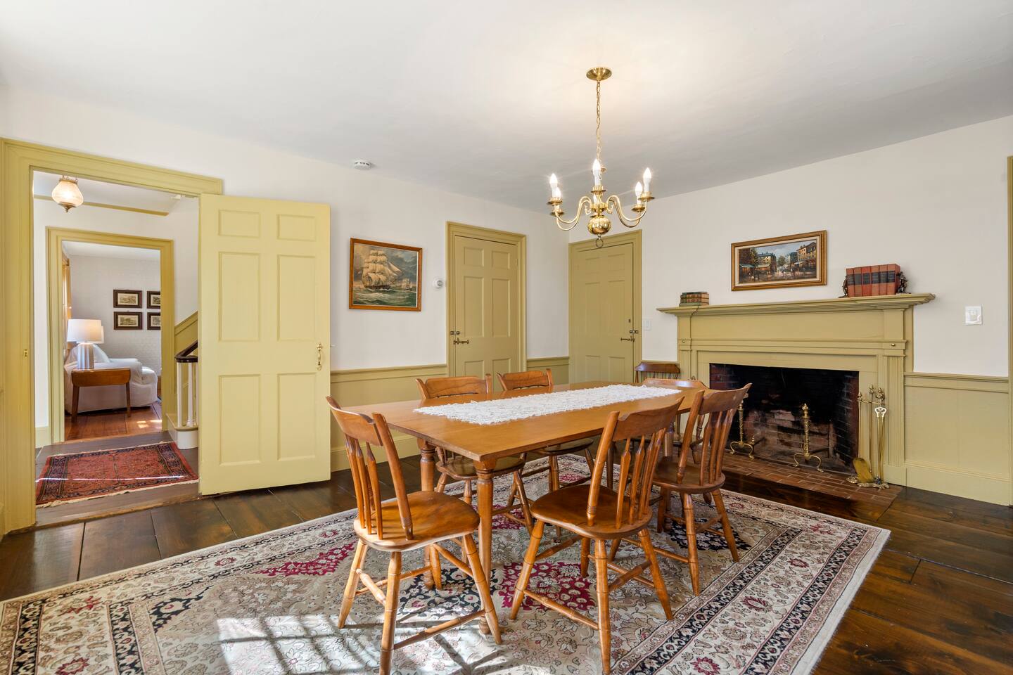 1824 Robert Manning Place|Historic Salem|Parking