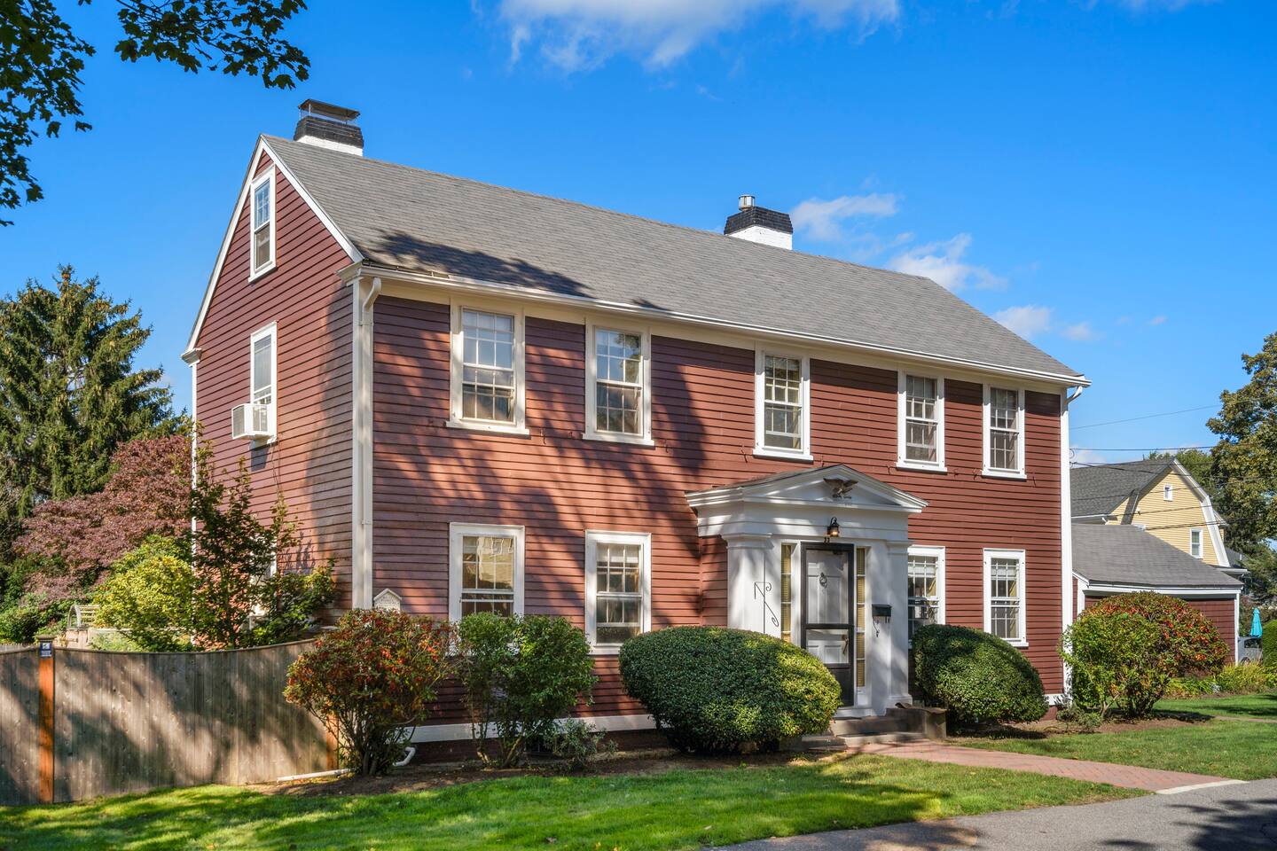 1824 Robert Manning Place|Historic Salem|Parking