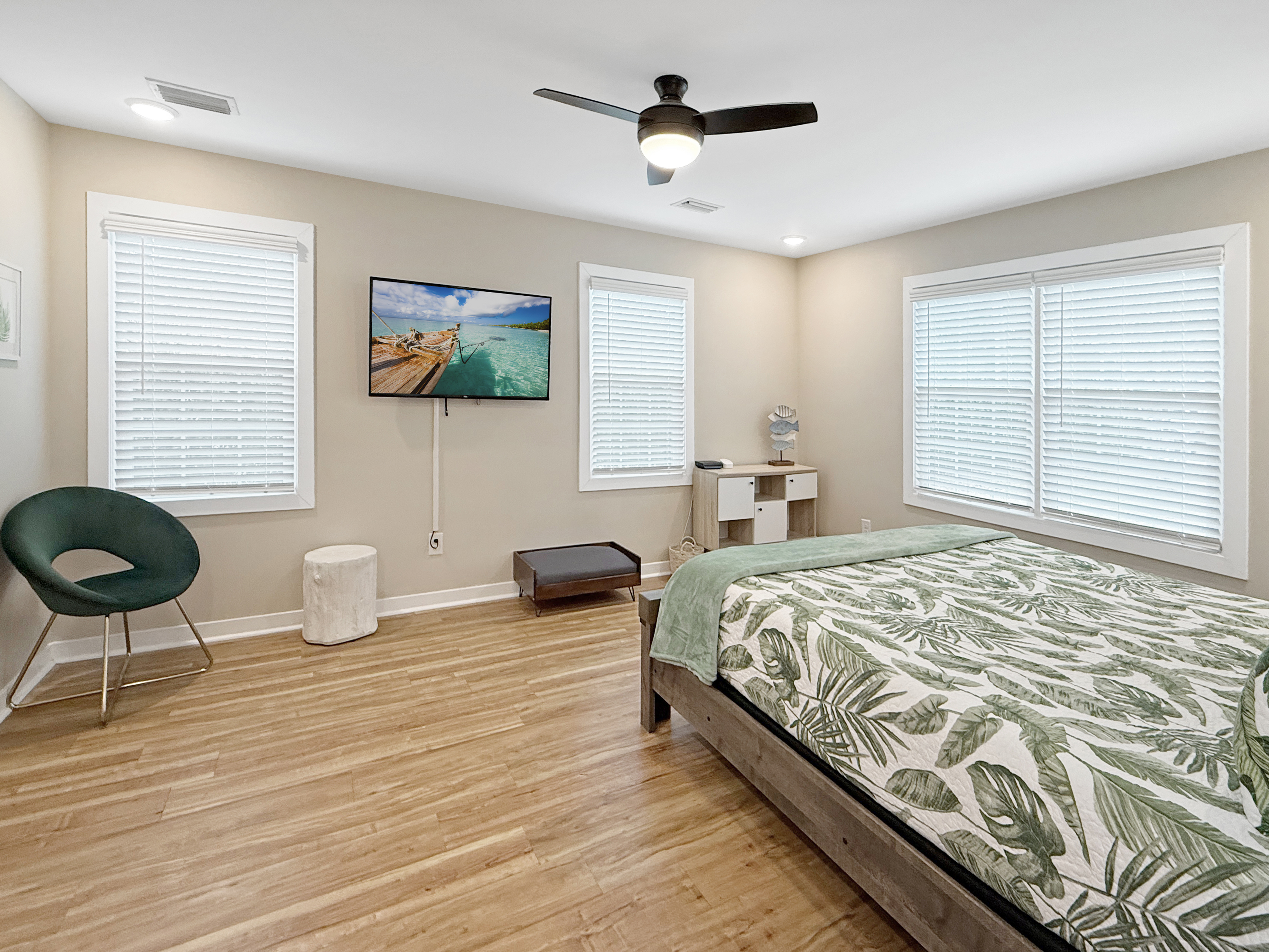 Sunset Villa • Walk to Park • 4 Miles to UNCW