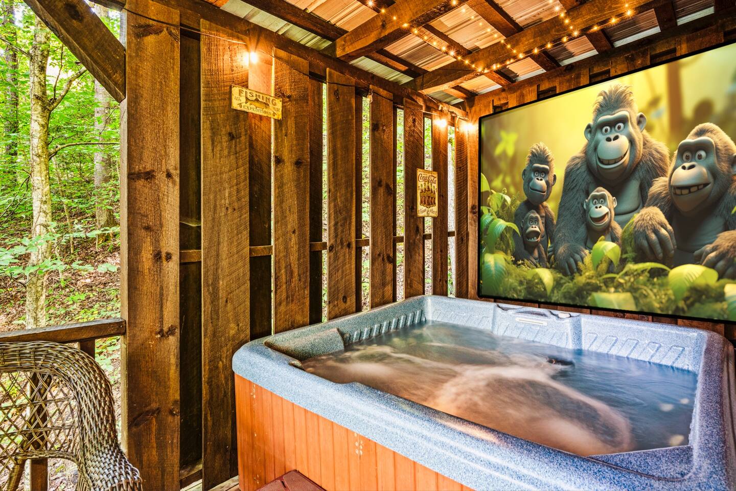Seasonal View! Kid's Loft, Theater, Hot Tub, XBox