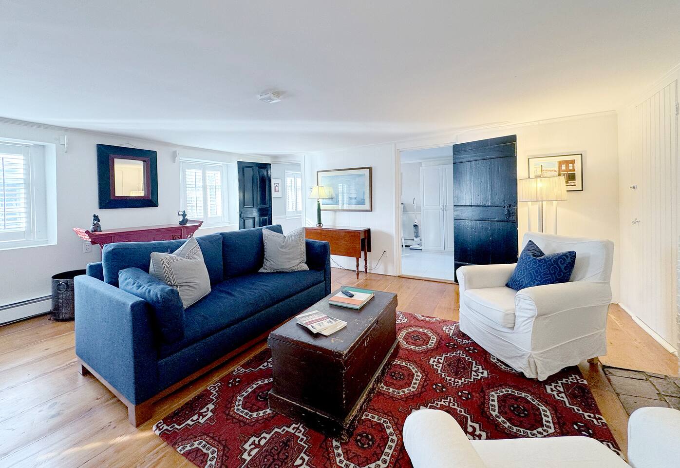 Central Old Town 2-Bed Apt, Shopping, Restaurants
