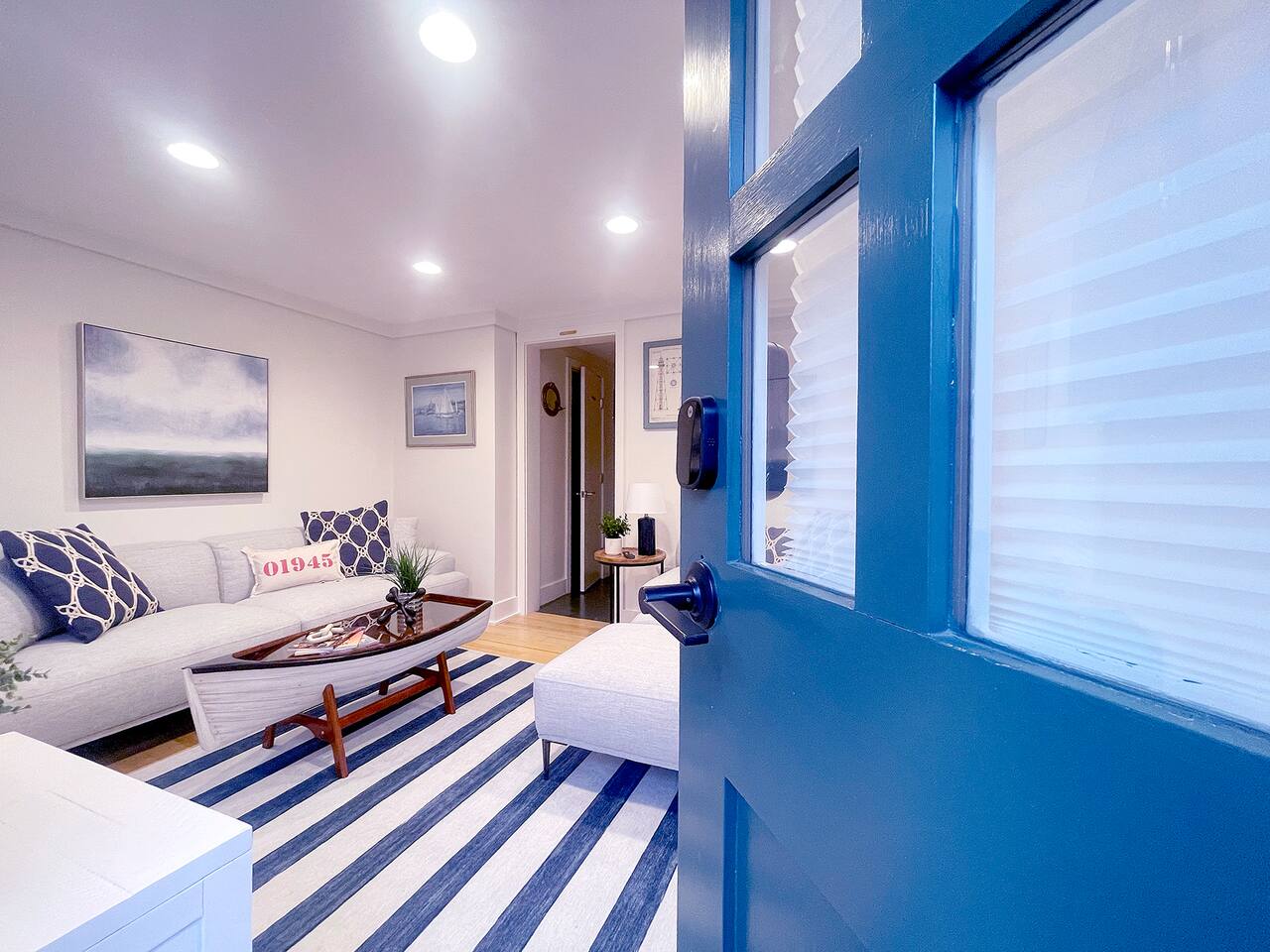 Boat-Inspired Cottage, Covered Deck, Office