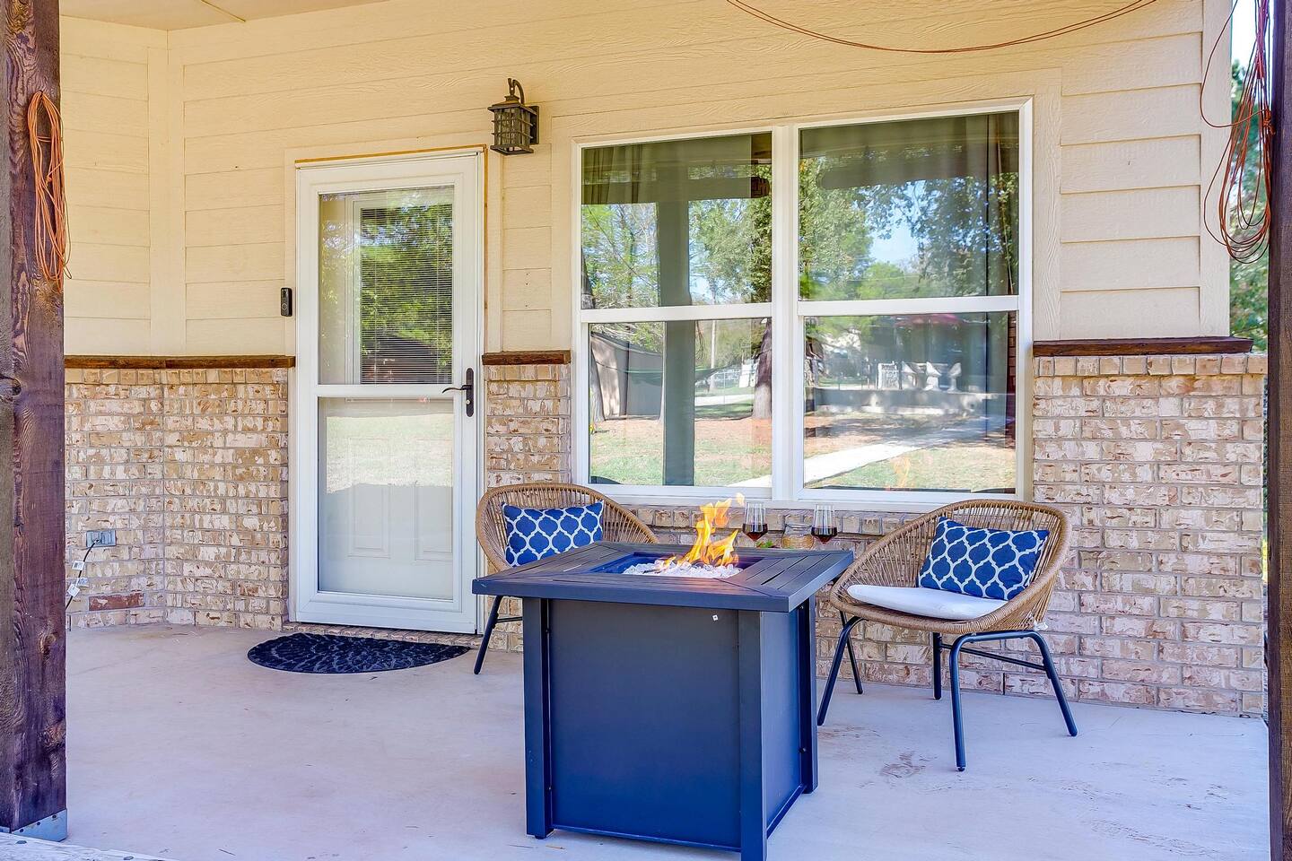 Remodeled Private 1BR Guest House Fire Pit & Grill