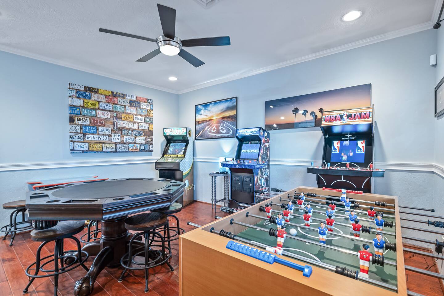Casa De Palmas | Heated Pool & Spa | Bar | Parking