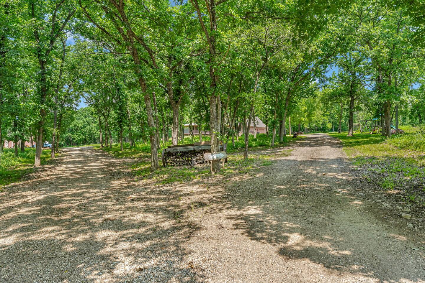 Secluded Cabin Near KC | Ideal World Cup Stay