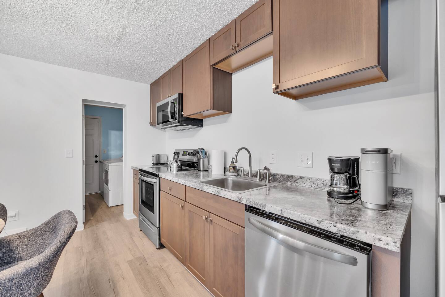 Brand new immaculate guest suite