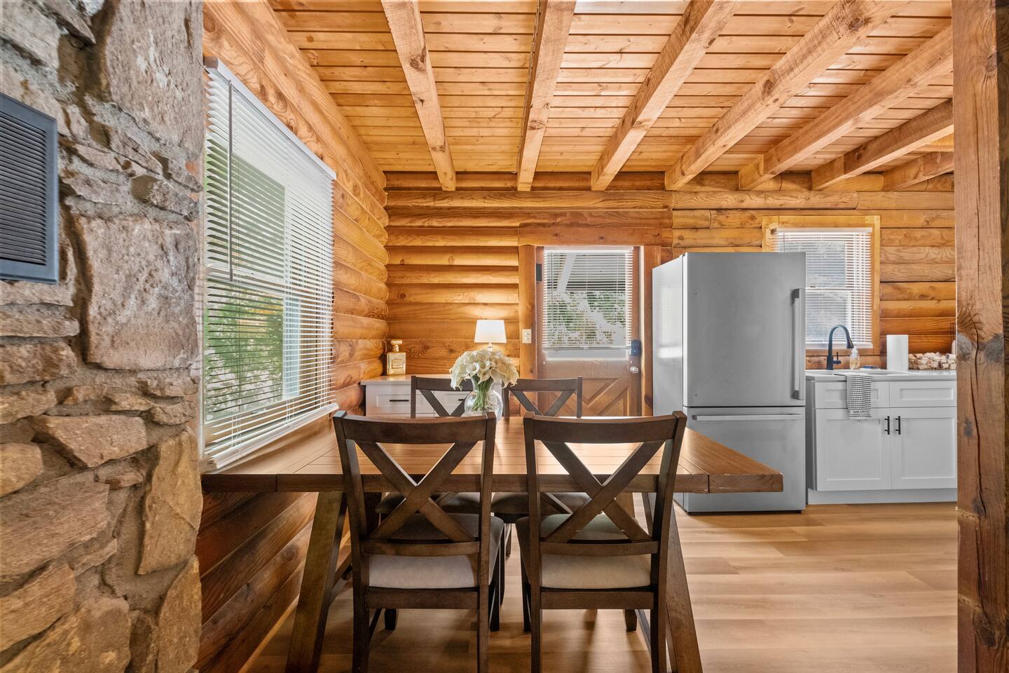 Two Cabins + Game Room + Hot Tub