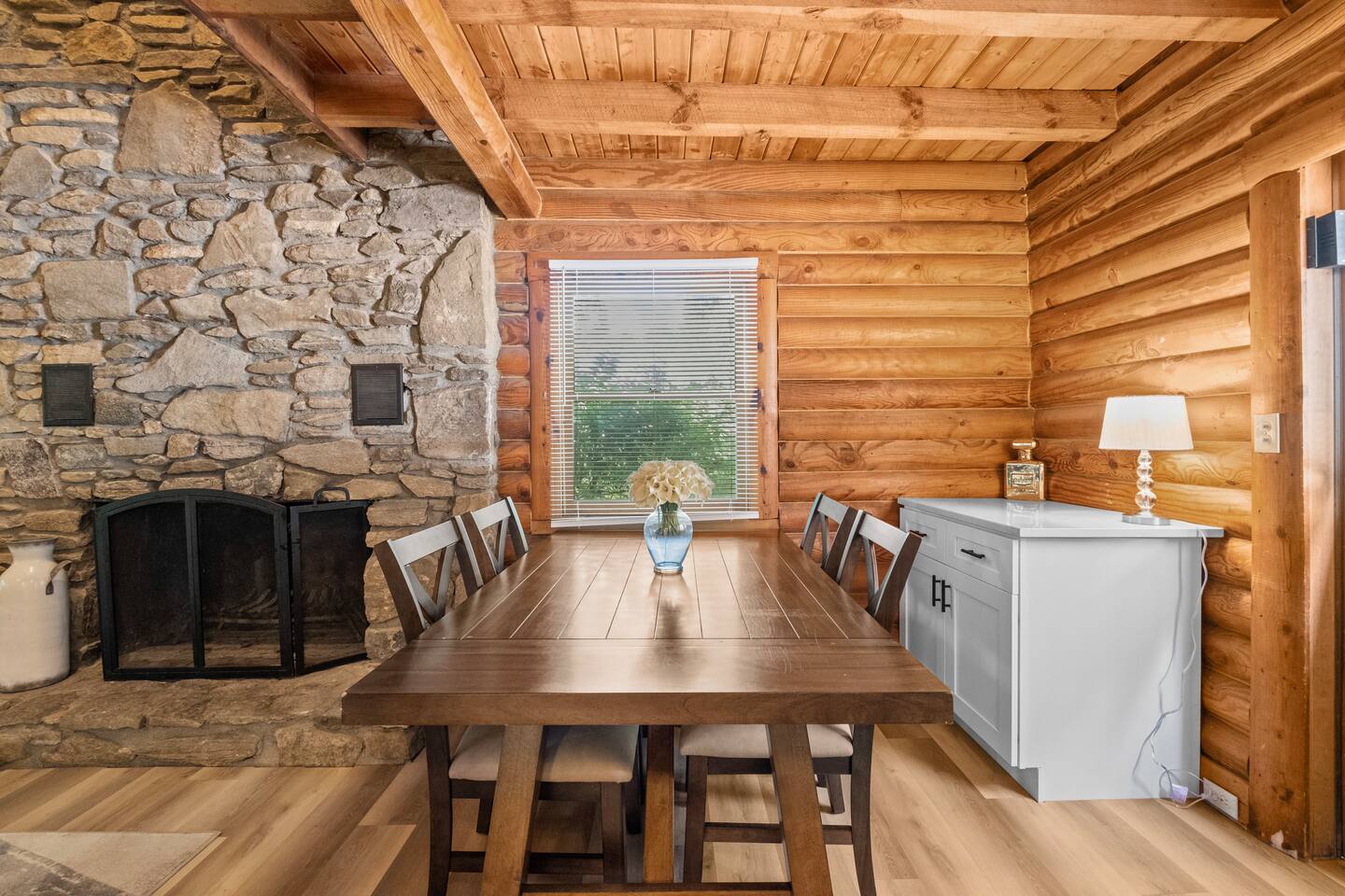 Two Cabins + Game Room + Hot Tub