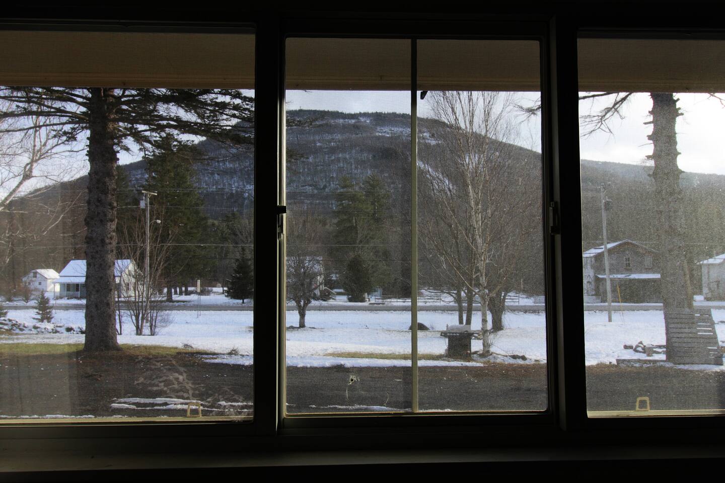 Perfect Lodge /w Gameroom Center of Hunter MT 9 — Hunter — vacation rental