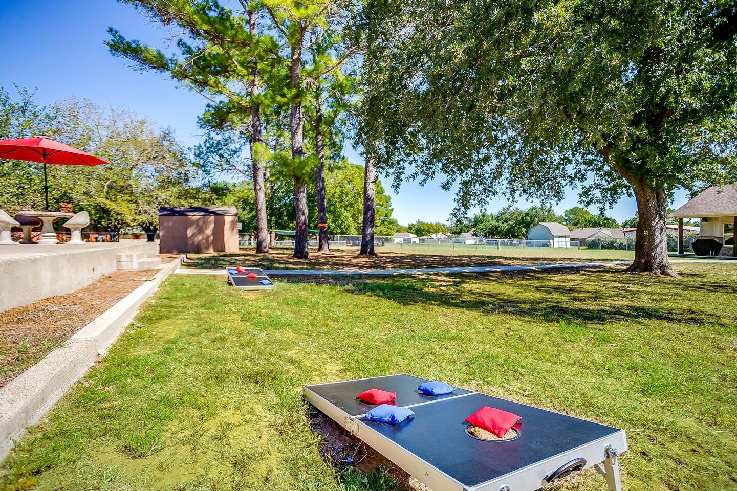 Spacious 4BR Granbury Home w/ Game Yard, Hot Tub