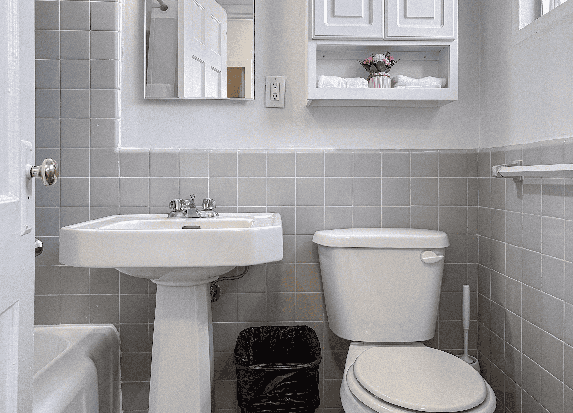 Townhouse, Mid-Wilshire, 90036